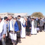 شبوة.. فريق التواصل يؤدي واجب العزاء لأسرة الشهيد السليماني بعتق