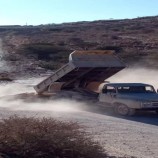 المنطقة العسكرية الثانية تتدخل لإصلاح طريق حيوي بدوعن