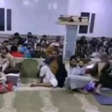 مليشيا الحوثي تحول المساجد إلى صالات لتعاطي “القات”