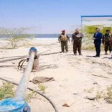 بن الوزير يتابع مشروع حفر آبار المياه في حقل الشبيكة