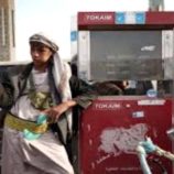 مليشيا الحوثي تُجبر مالكي محطات النفط الاحتفاظ بنصف مخزونها لصالحها