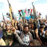 اجتماعات حوثية وسط الأحياء السكنية تُعرض المدنيين للقصف الأمريكي