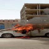 احتراق باص ركاب صغير في منطقة اللحوم بالعاصمة عدن