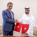 بدعم من دولة الإمارات.. محافظ عدن يوقّع اتفاقية بناء مستشفى مع كافة ملحقاته