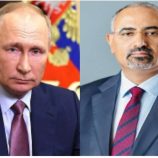 الرئيس الزُبيدي يهنئ الرئيس الروسي فلاديمير بوتين بعيد النصر