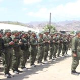 مدير أمن العاصمة عدن يشهد تخرج كتيبة التدخل السريع بقوات الطوارئ