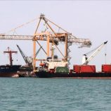 قيادي حوثي يُحكم قبضته على موانئ الحديدة عبر جهاز استخباراتي خاص