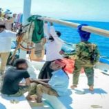 قراصنة صومالين يختطفون 16 بحارا من أبناء الشحر