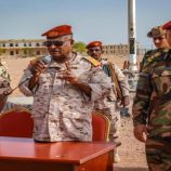 قائد لواء الريان يكرم المتميزين في تمرين الرماية ضمن خطة التدريب الميداني