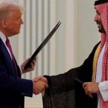 #السعودية والولايات المتحدة توقعان صفقات استثمارية ودفاعية بقيمة 280 مليار دولار