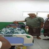 أركان حرب اللواء 14 صاعقة يزور العميد مبارك هندي في مستشفى عبود بالعاصمة عدن