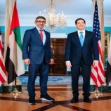 وزير الخارجية الإماراتي يلتقي نظيره الأمريكي