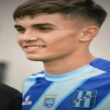 وفاة اللاعب الأرجنتيني نوين