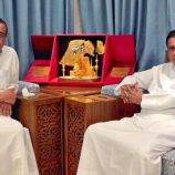 اللواء بن بريك يزور اللواء البحسني للاطمئنان على صحته ويبحث معه أوضاع حضرموت