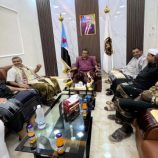 رئيس انتقالي المهرة يلتقي الهيئة الإدارية لنادي خيبل الرياضي