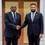 بريطانيا تعلن إعادة العلاقات الدبلوماسية مع سوريا