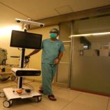 ثورة في الجراحة الآلية..روبوت يُجري عملية استئصال مرارة بكفاءة بشرية