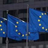 الاتحاد الأوروبي: هجمات الحوثي على السفن تهدد السلام والاستقرار في اليمن