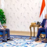 الرئيس الزُبيدي يشيد بالتدخلات الإنسانية للجنة الدولية للصليب الأحمر في بلادنا