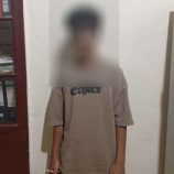 أمن العاصمة عدن يلقي القبض على متهم بسرقة مركبات في خور مكسر