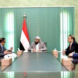 المحرّمي يطلع على أوضاع الخطوط الجوية اليمنية ويؤكد ضرورة النهوض بقطاع الطيران