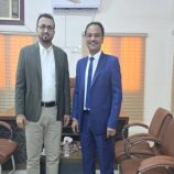 باعوم يسلم رئيس هيئة الأراضي العولقي ملفًا موثقًا بوقائع فساد جسيم في أراضي الدولة بعدن