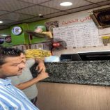 مأمور الشيخ عثمان ينفذ حملة لإغلاق المطاعم المخالفة للأسعار