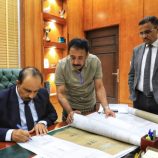 محافظ حضرموت يُعمد مخطط مشروع مدينة عبدالعزيز عبدالمحسن الراشد السكنية الخيرية لذوي الدخل المحدود ومنشآت تنموية بمديرية الشحر