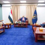 كيف يواجه الرئيس الزبيدي الحرب الاقتصادية