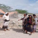 شبوة.. حملة مشتركة لإزالة مخلفات البناء في عتق