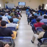 المحافظ بن الوزير ورئيس جامعة شبوة يدشنان العام الجامعي الجديد