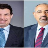 الرئيس الزُبيدي يبحث مع سفير الولايات المتحدة سُبل دعم مسار الإصلاحات والتعافي الاقتصادي