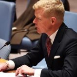 غروندبرغ يحذر من التصعيد بين الحوثيين وإسرائيل