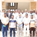 فريق التوجيه والرقابة الرئاسي يلتقي الأكاديميين بكليتي التربية والمجتمع لمناقشة سبل تعزيز العملية التعليمية