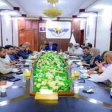 وزير النقل يثمن دور هيئة الطيران بتشغيل مطار عتق