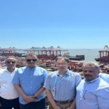الوفد الحكومي يزور ميناء يانغشان بمدينة شنغهاي الصينية ويطلع على آليات عمله وتقنياته الحديثة