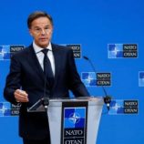 الناتو: لا يمكن إسقاط مسيرات رخيصة بصواريخ بملايين الدولارات