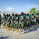 بحضور وزير الدفاع الداعري.. قوات الحزام الأمني تحتفي بتخرج الدفعة الحادي عشرة في العاصمة عدن