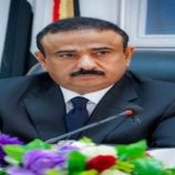 محافظ شبوة يطالب الغذاء العالمي بتوسيع نطاق مساعداته