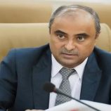 بن بريك يتعهد بمواصلة الإصلاحات الاقتصادية والإدارية