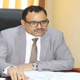 الوزير السقطري يعزي مدير زراعة ساحل حضرموت بوفاة نجله ويدين العملية الإجرامية