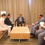 عضو مجلس القيادة الرئاسي البحسني يبحث مع السفير الياباني تعزيز التعاون الثنائي ودعم جهود السلام والتنمية