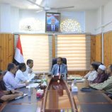 برئاسة الوكيل العامري لجنة المناقصات بوادي حضرموت ترسي مناقصة مشروع روضة بور بعد استكمال التحليل الفني 