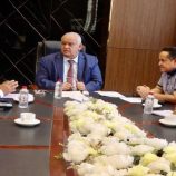 الفريق الرئاسي يبحث مع وزير الخدمة المدنية أوضاع الوظائف والتسويات بلحج