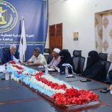 فريق التوجيه والرقابة الرئاسي يلتقي أعضاء الجمعية الوطنية ومجلس المستشارين من جامعة حضرموت