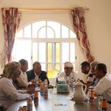 فريق التوجيه والرقابة الرئاسي يلتقي الهيئة التنفيذية للمجلس العام لأبناء المهرة وسقطرى