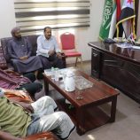 باتيس يبحث مع اللجان المجتمعية تعزيز الشراكة لخدمة المواطنين بمدينة المكلا