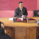 خلال زيارته مكتب التربية والتعليم بالمديرية..  مدير عام المنصورة يناقش عدد من القضايا والاستعدادات لاختبارات الفصل الدراسي الأول