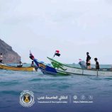 ضمن احتفالات ذكرى الاستقلال 30 نوفمبر.. انتقالي العاصمة عدن ينظم كرنفالاً بحرياً ضخماً للزوارق في مديرية البريقة