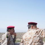 وزير الدفاع يطلع على جاهزية جبهات محور الضالع